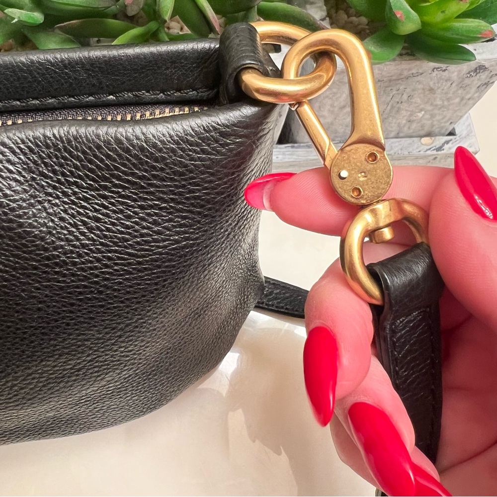 Marc by Marc Jacobs Leather Crossbody Bag - Picture 5 of 6